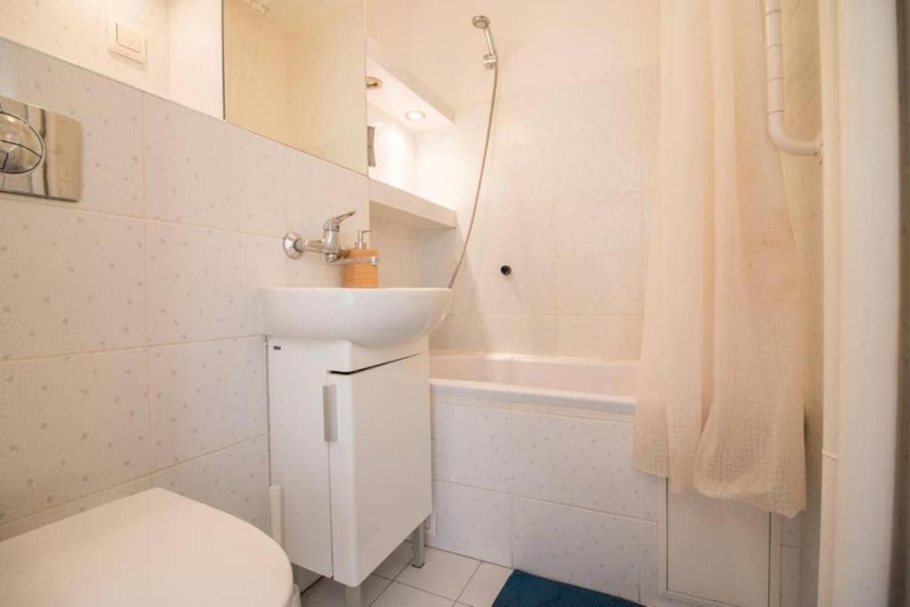 Apartamento Bright And Cozy- Golden Apartments- Center- Zelazna Varsóvia