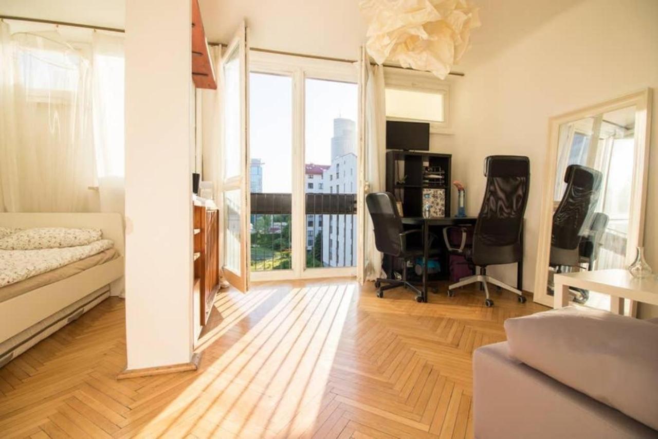 Apartamento Bright And Cozy- Golden Apartments- Center- Zelazna *