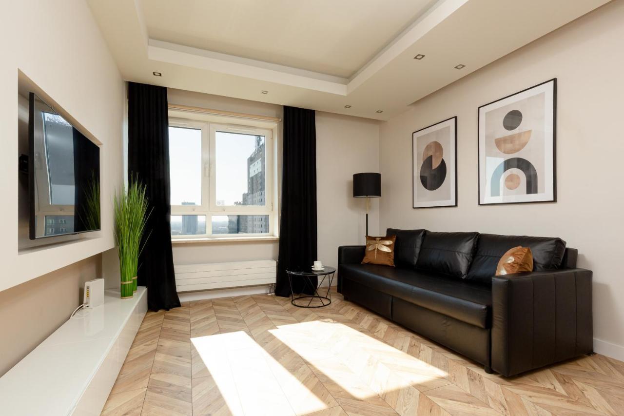 Platinum Towers With Parking By Renters Prestige Apartment Warschau