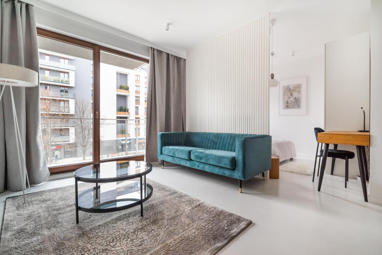 Wola Artistic Designer Apartment Warsaw