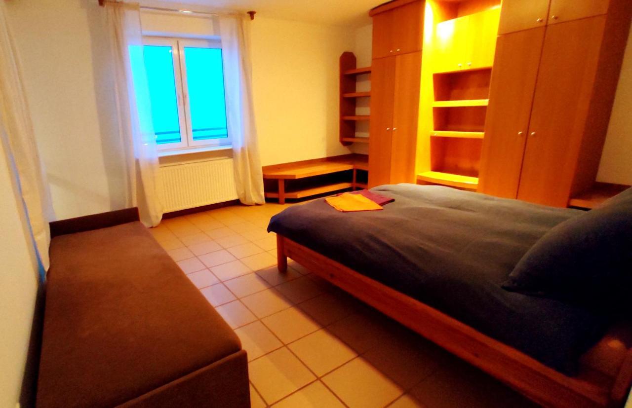 6 Apartment