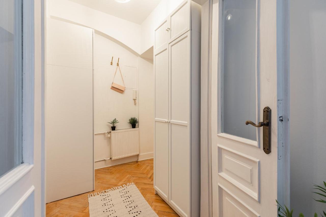 Superapart Krucza 47a Căn hộ
