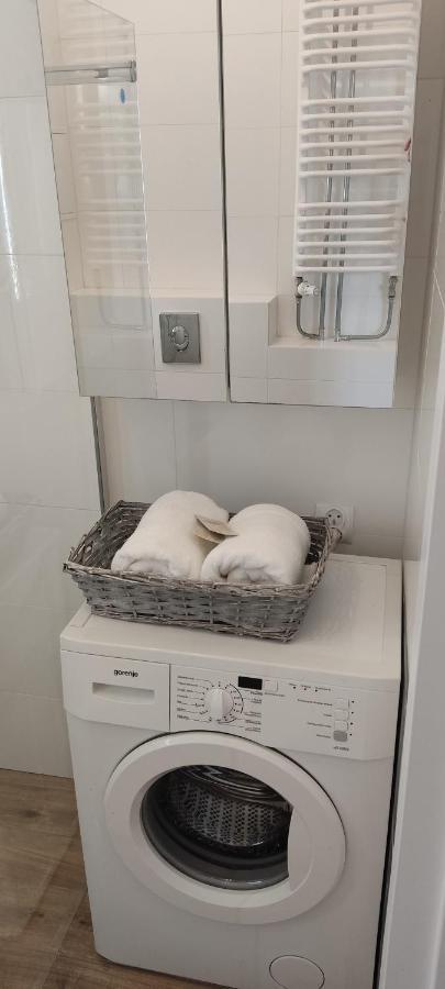 Be My Guest - Marszalkowska - Center Of Subway Wi-fi Breakfast Apartment *