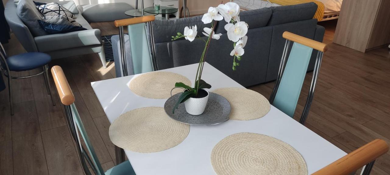 Be My Guest - Marszalkowska - Center Of Subway Wi-fi Breakfast Apartment *