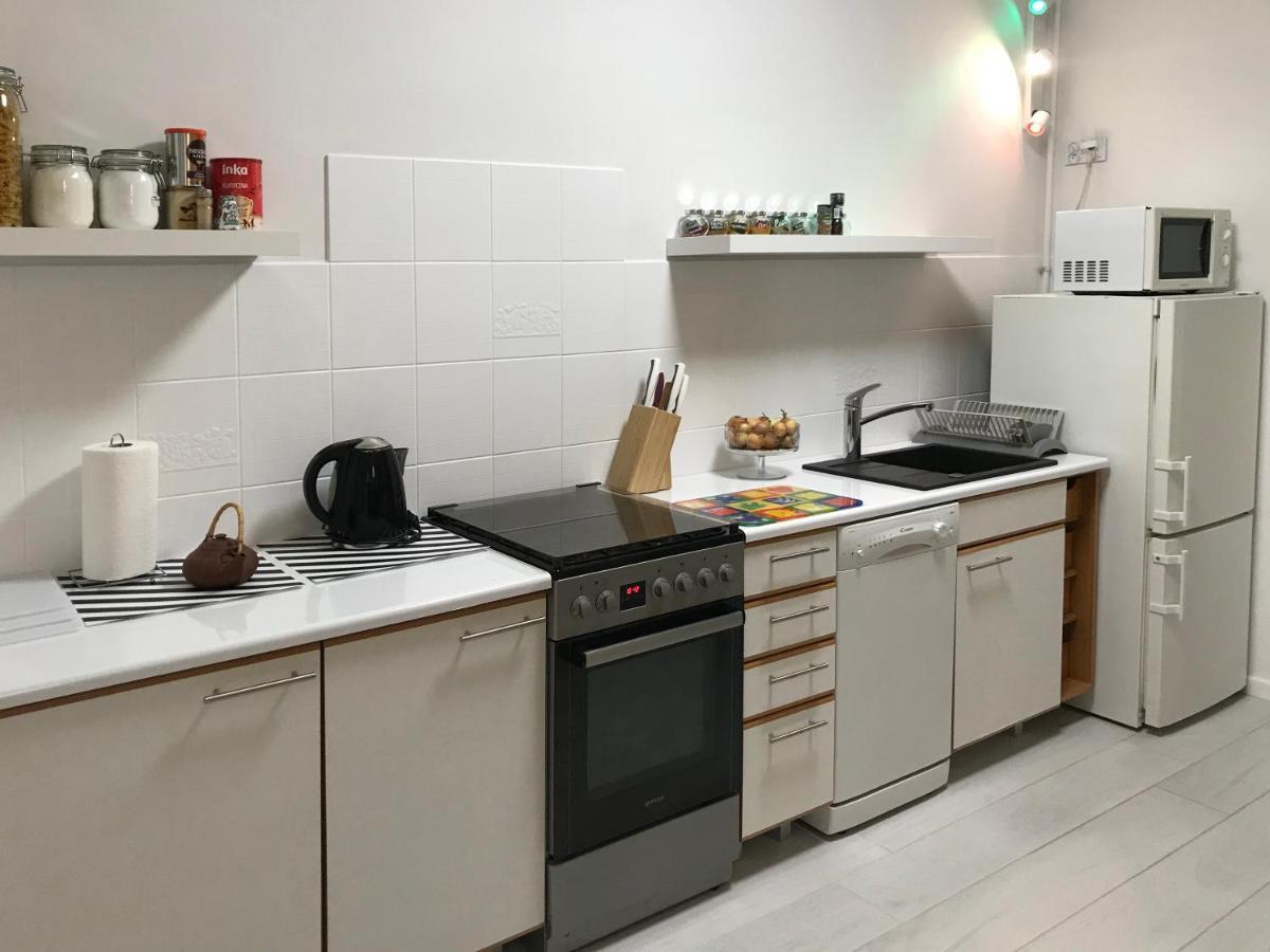 Dwupokojowy Apartament Na Tarchominie * Warsaw