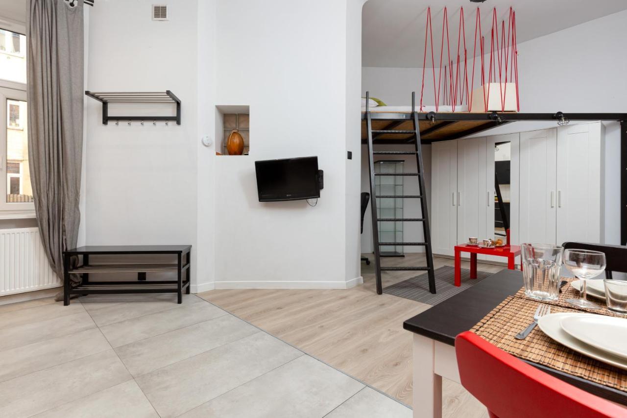 Apartment Downtown Studio Poznanska By Renters Warsaw
