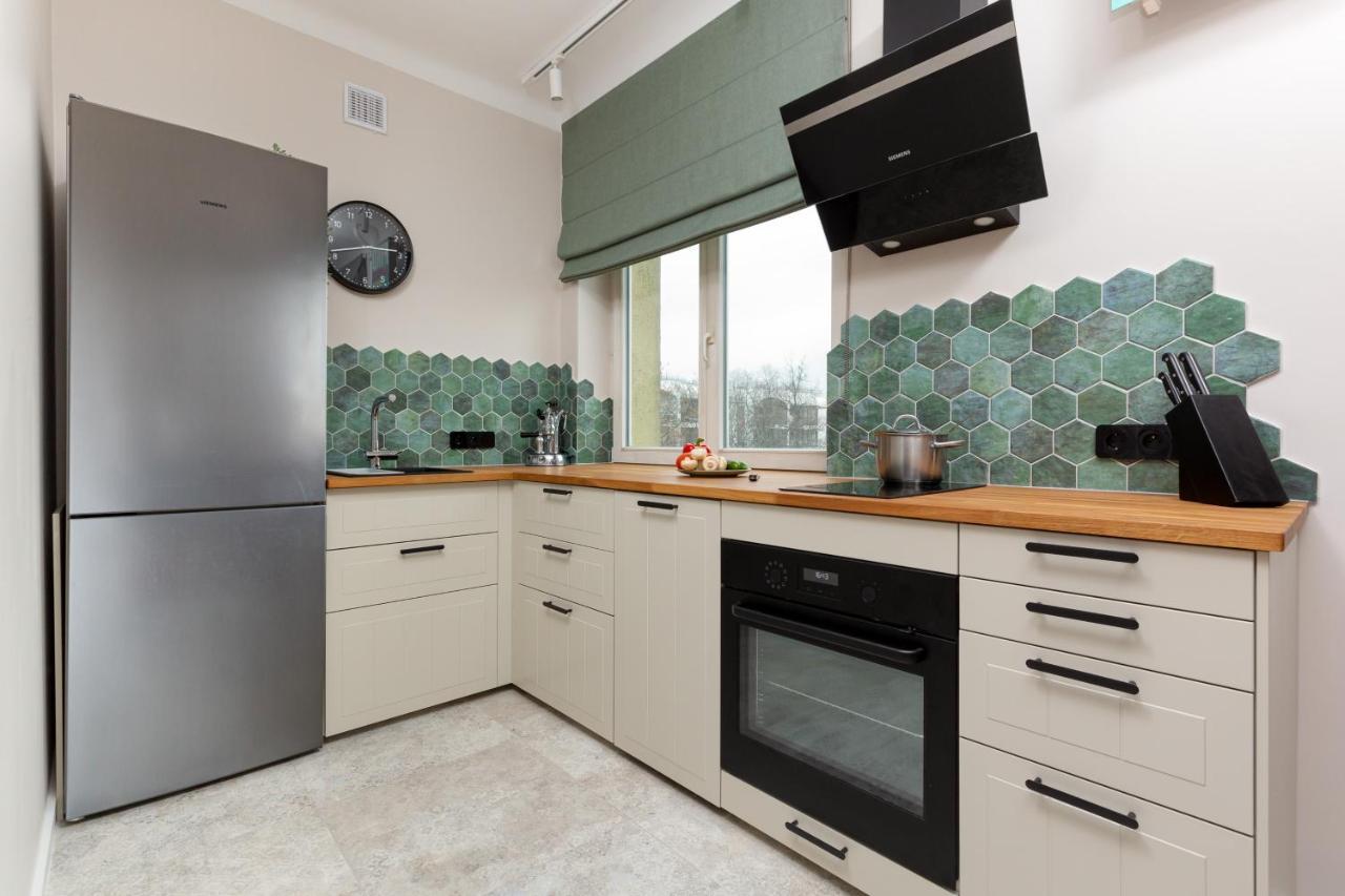 Wiktorska By Renters Apartment Warsaw