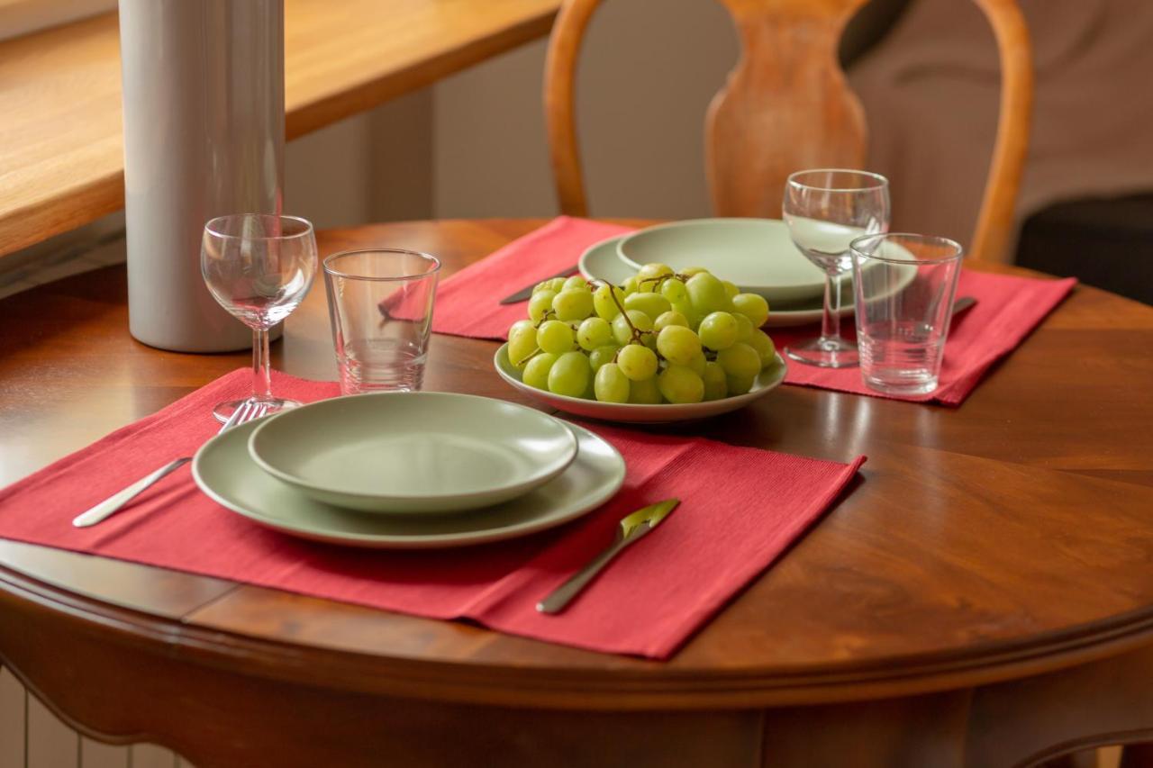 Apartment Wiktorska By Renters *