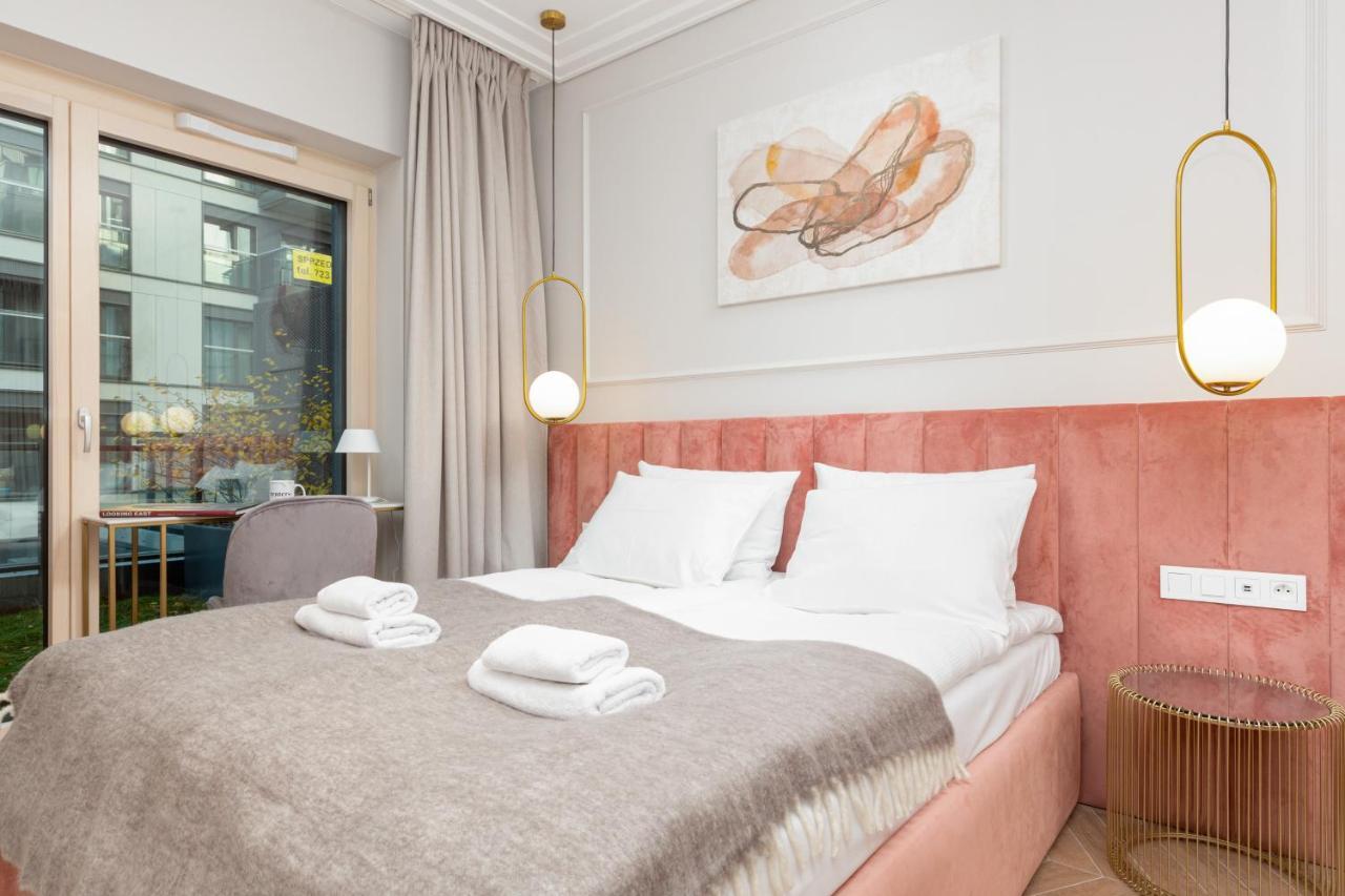 Mennica By Renters Prestige
