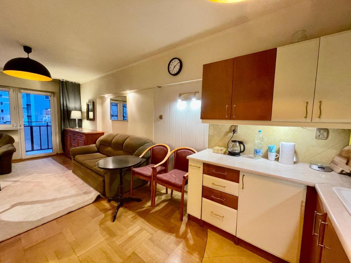 Smyr Apartament *
