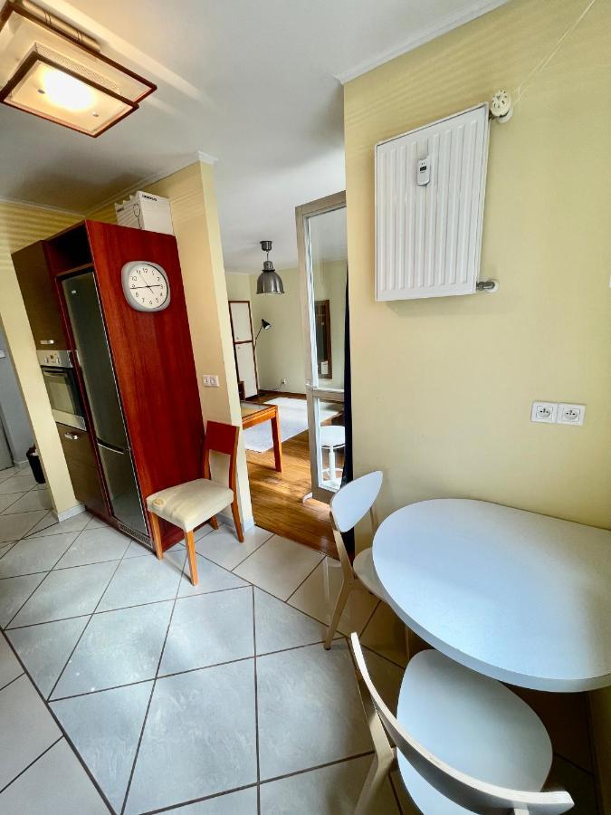 Apartment New Hala Wifi 70'tv Netflix Hbo Max Applettv+ Warschau