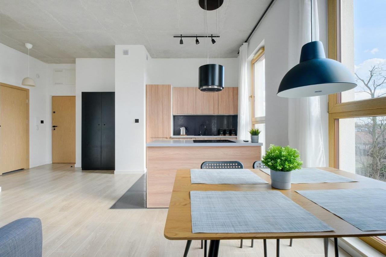 Apartment Patriotow 303 Warsaw