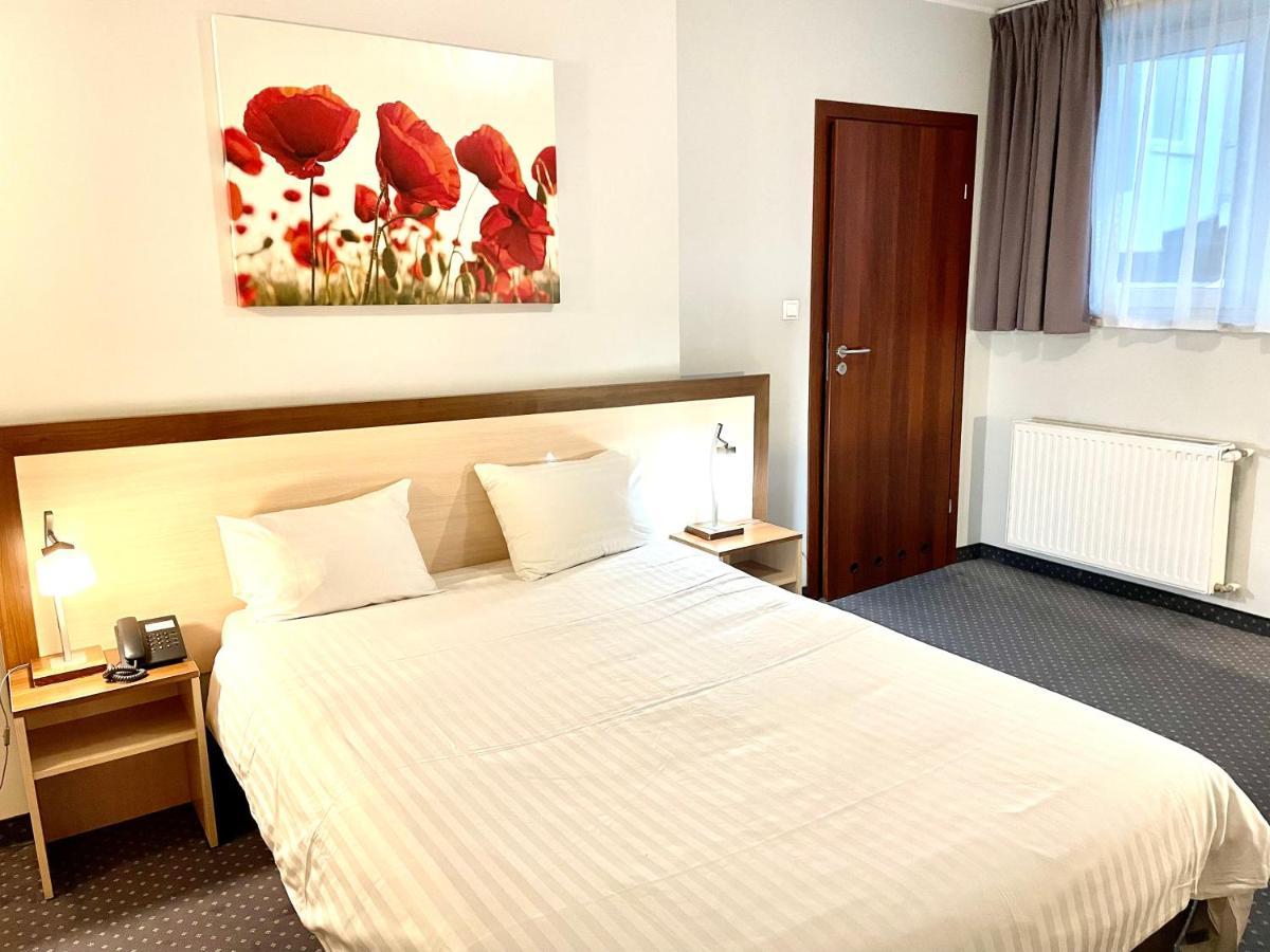 Poleczki Hotel apartamentowy Warszawa