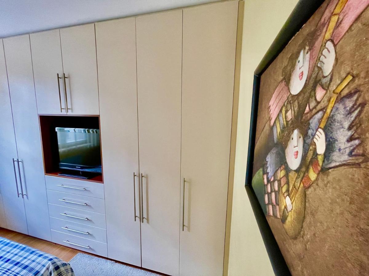 Apartment New Hala Wifi 70'tv Netflix Hbo Max Applettv+ Warschau