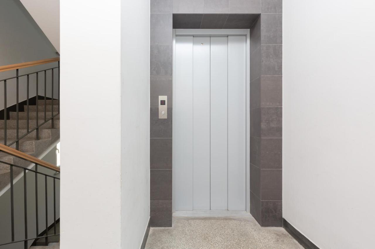 Floor View Marszalkowska By Renters Apartment Warsaw