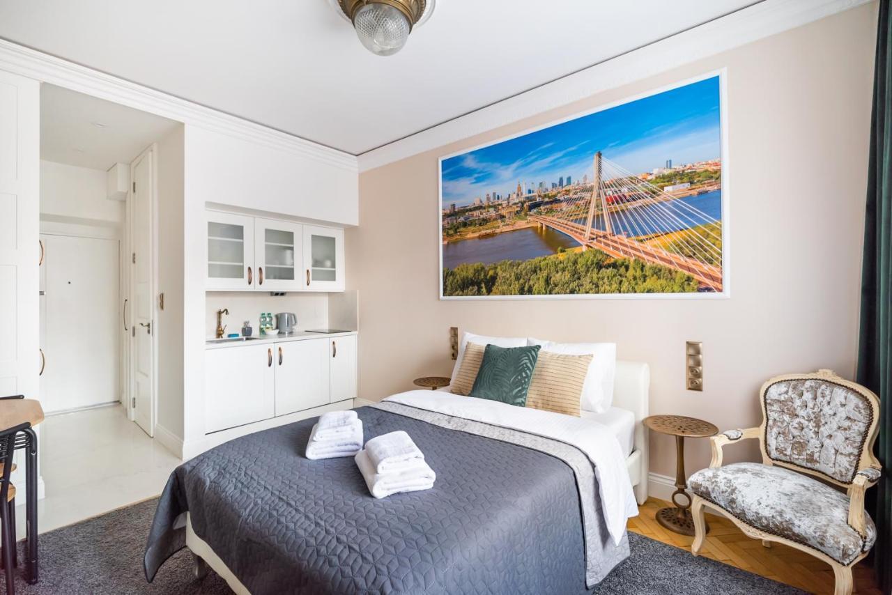 Apartment Centre In One