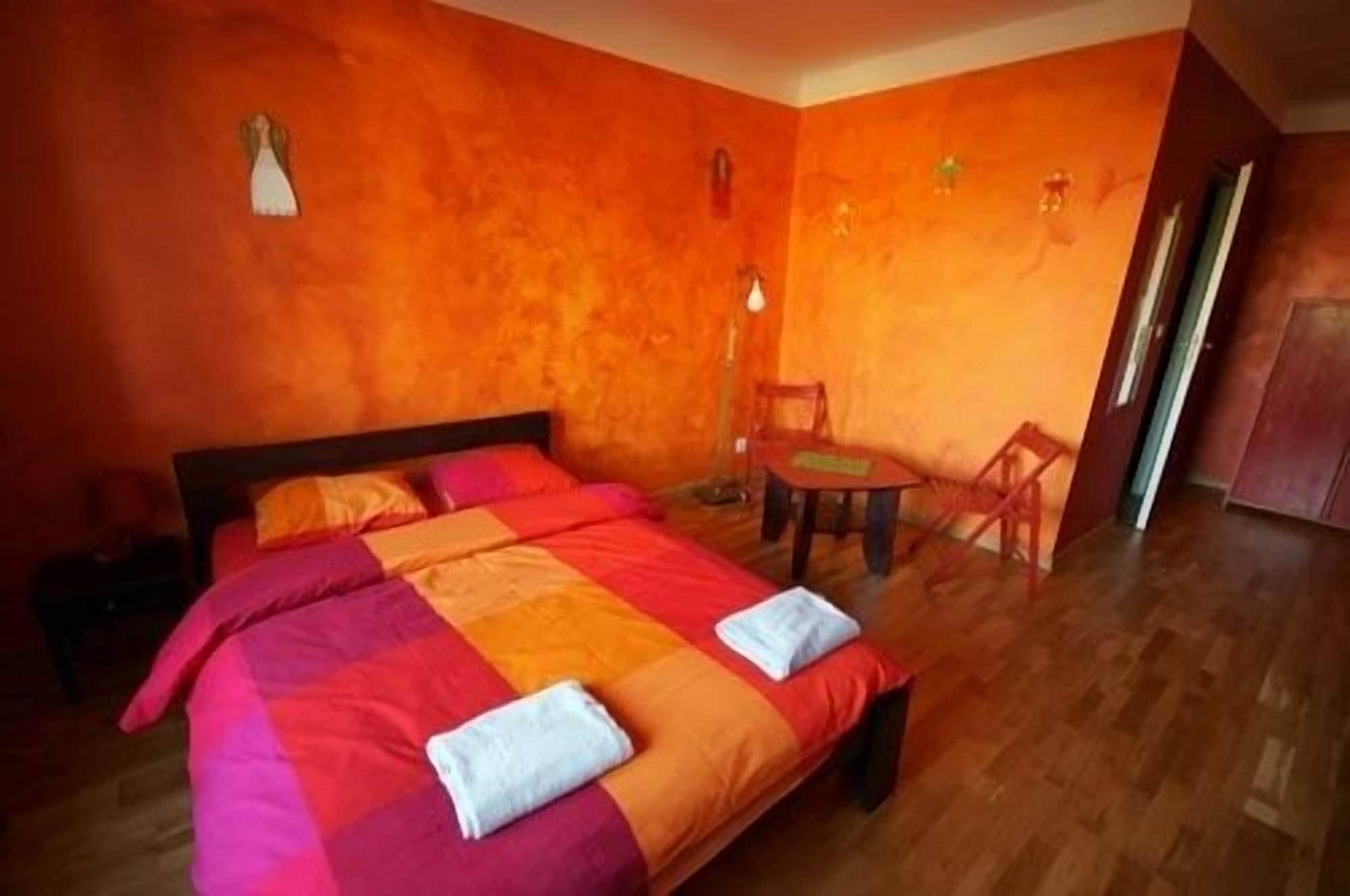 Hostel El