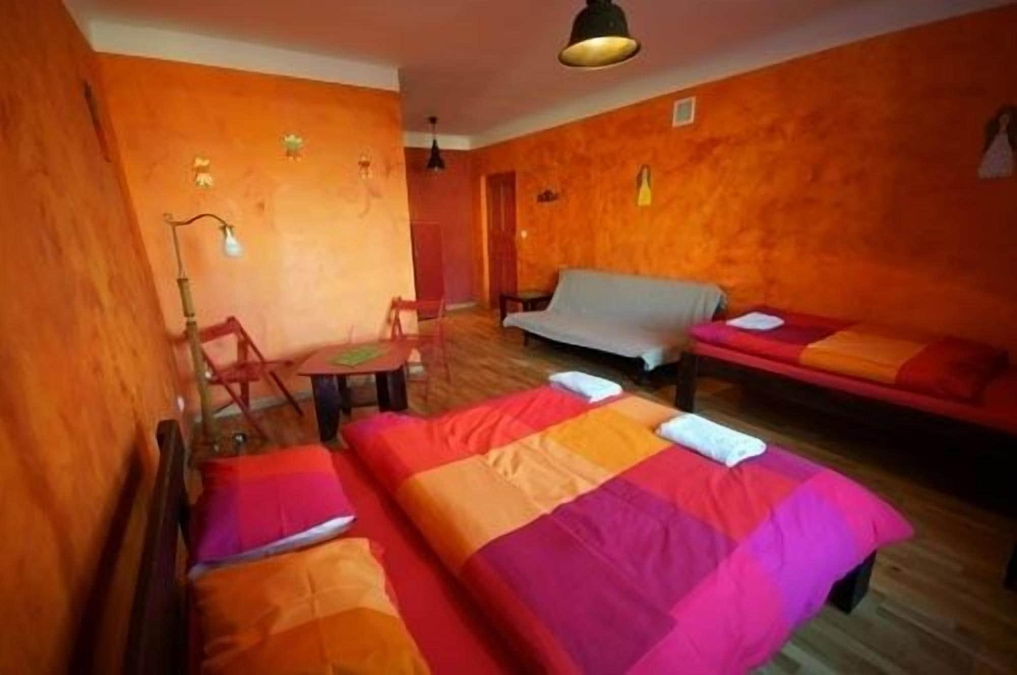 El Hostel *
