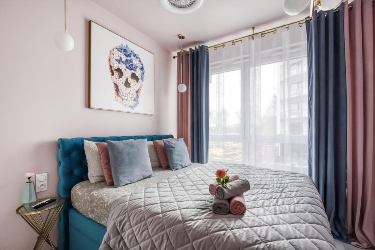 Metropark Krzemieniecka-lux Apartamento