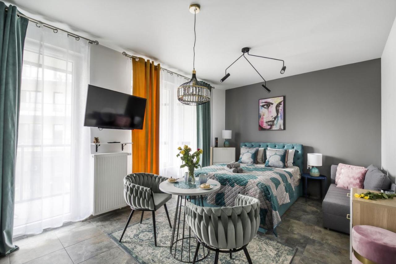 Metropark Krzemieniecka-lux Apartamento *