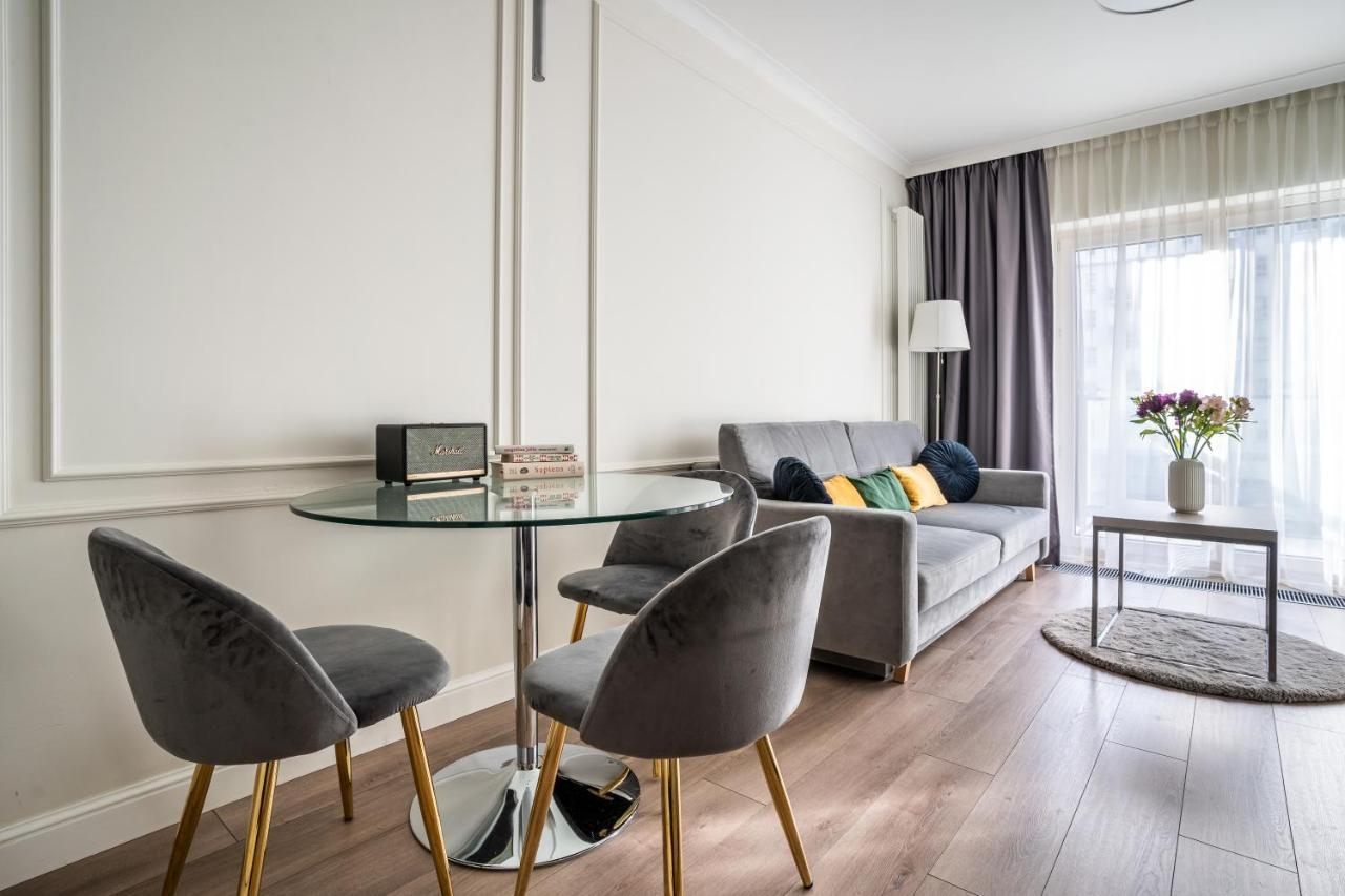 Apartment Golden - Mennica *