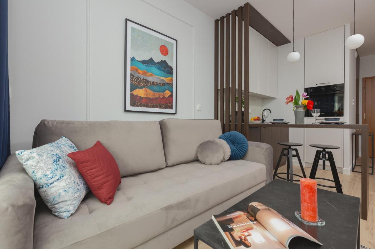 Apartment Nova Ochota Lopuszanska By Renters Warschau