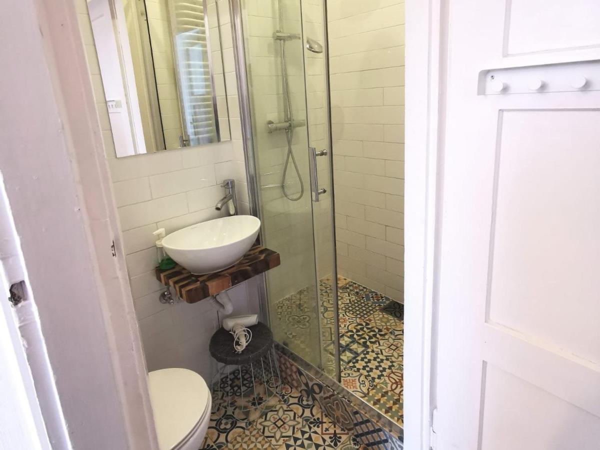 Apartment Woloska 80