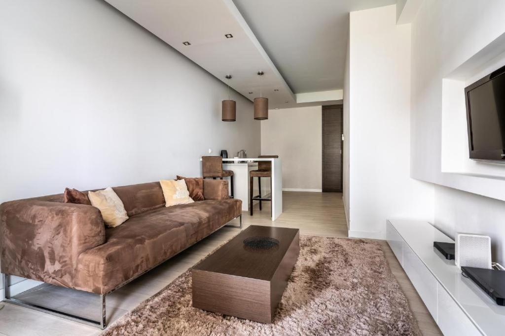 Platinum Tower - Center - Golden Apartment Warsaw
