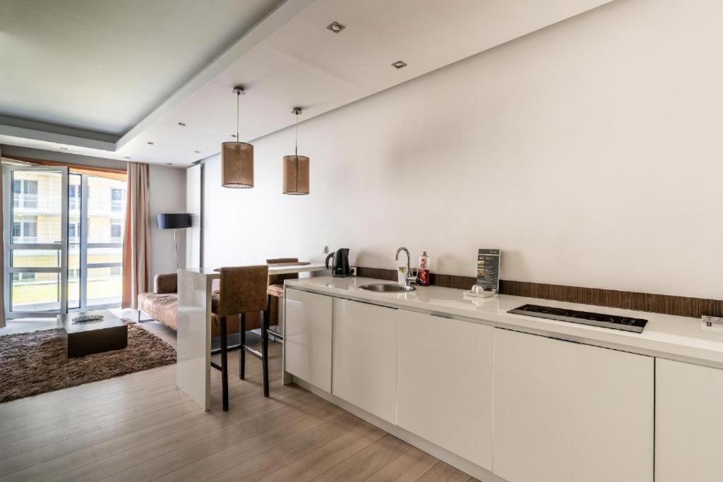 Platinum Tower - Center - Golden Apartment Warsaw