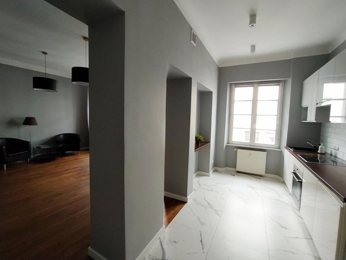Apartment Nowy Swiat 29 Warsaw