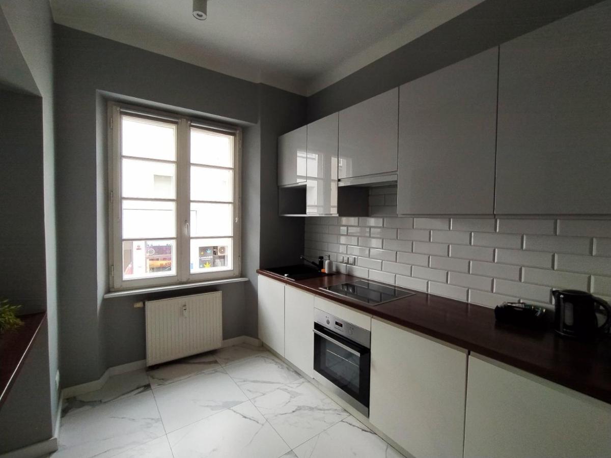 Apartment Nowy Swiat 29 Warschau