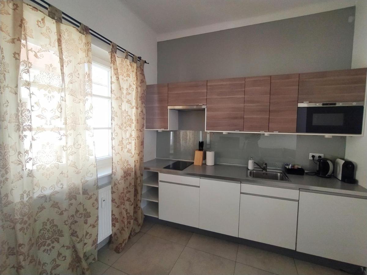 Apartment Nowy Swiat 29 Warsaw