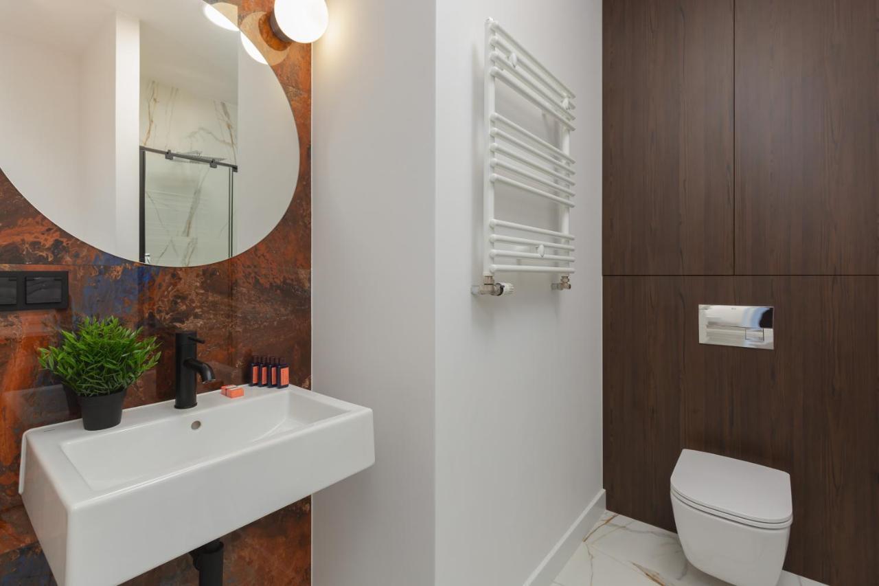 Nova Ochota Lopuszanska By Renters Apartment