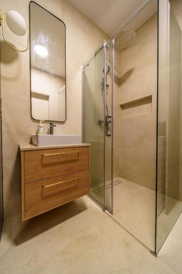 Apartament Golden Apartments/city Center/s65/28 *