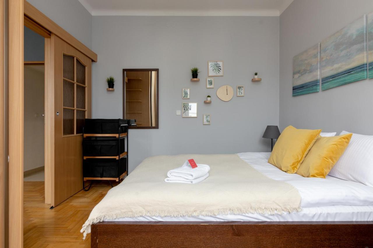 Grojecka Stara Ochota Apartamento *