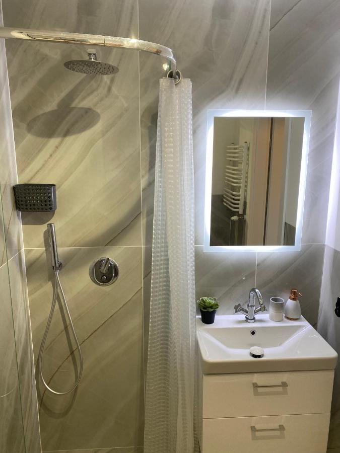 Apartment Kawalerka Premium B 30m2 - Po Remoncie - Nowa! Warsaw