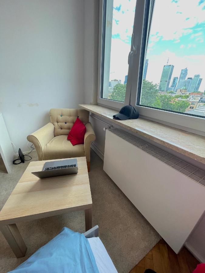 Apartment Super Beauty Metro Wifi 65'tv Netflix Hbo Appletv+ *
