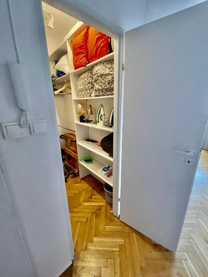 Apartment Super Beauty Metro Wifi 65'tv Netflix Hbo Appletv+ Warsaw