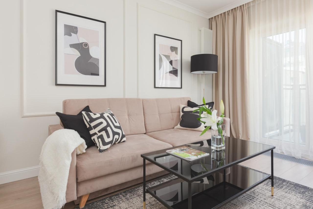 Mennica By Renters Prestige * Warsaw