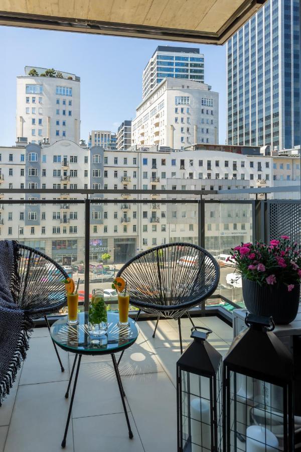 Mennica By Renters Prestige *
