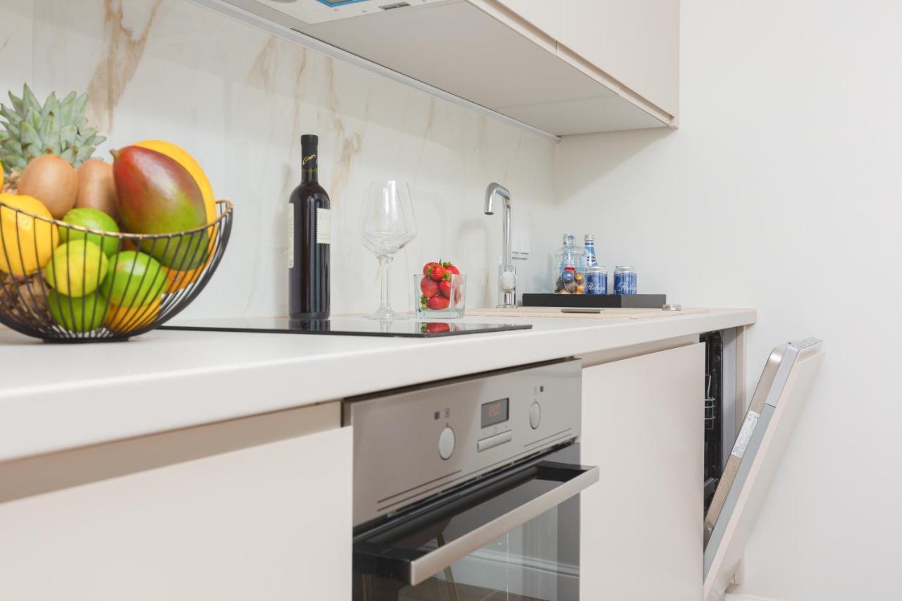 Mennica By Renters Prestige Apartment Warsaw