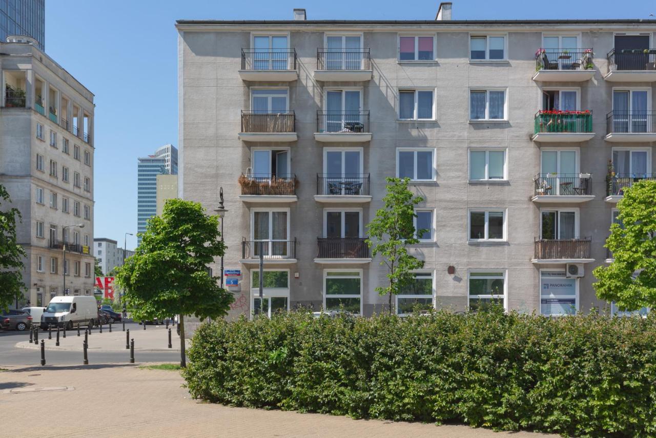 Apartment Center By Renters *