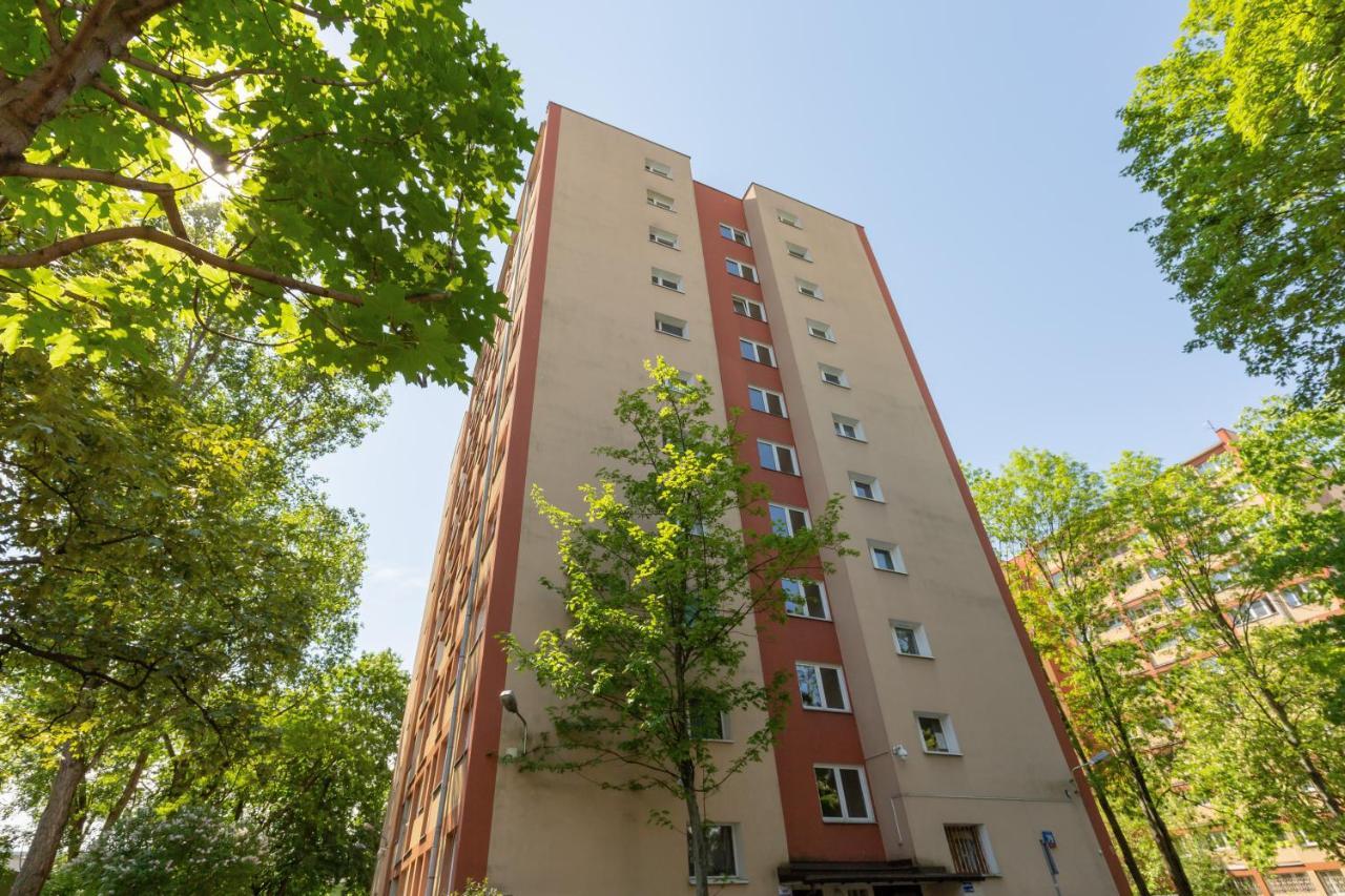 Solec 79 By Renters Apartment Warsaw