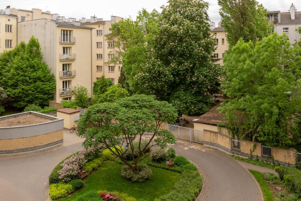 Calisia By Renters Apartment