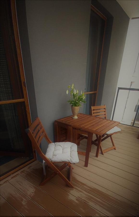 Apartment Kawalerka Mokotow Cybernetyki