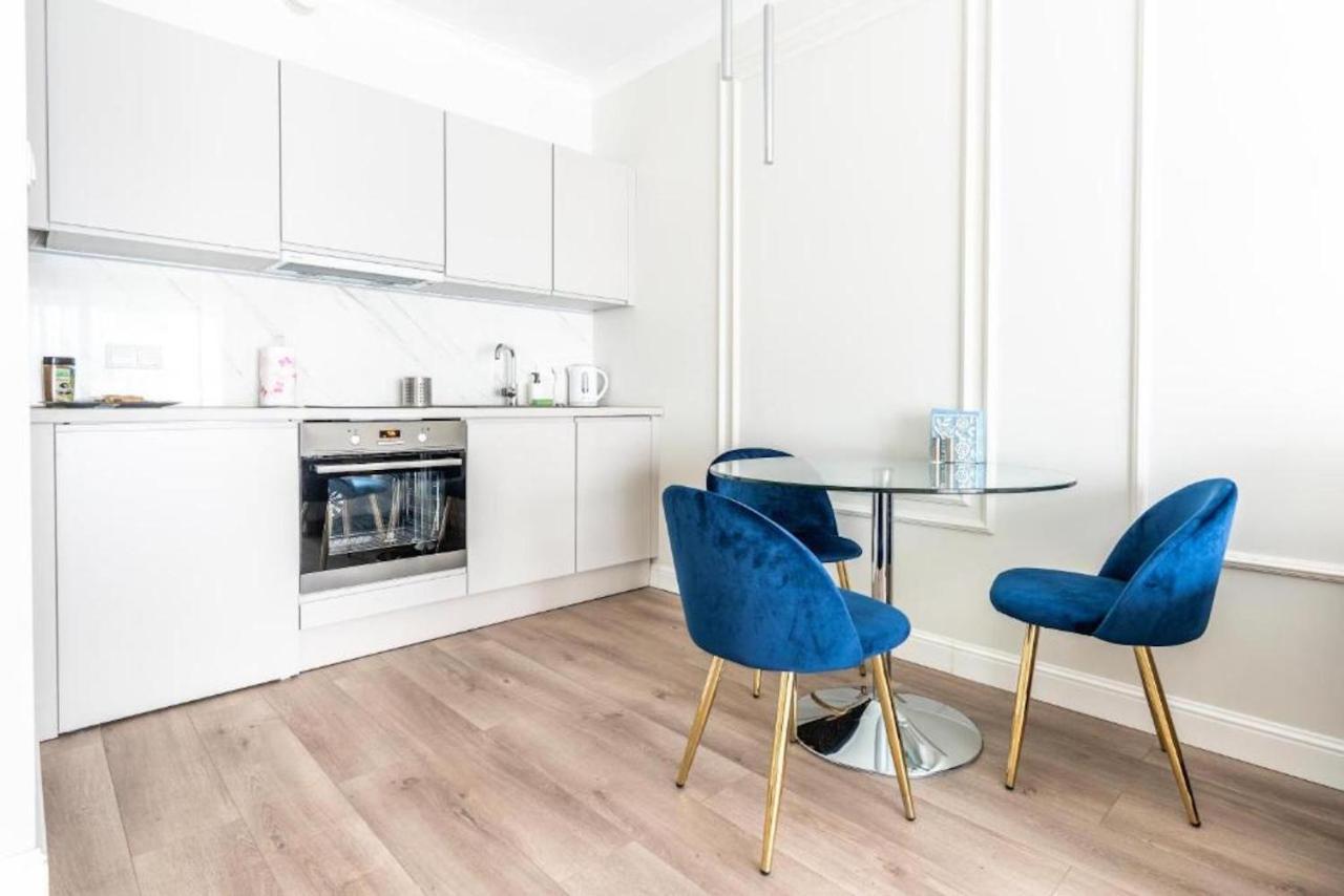 Apartament Mennica - One Bedroom - Golden Apartamento