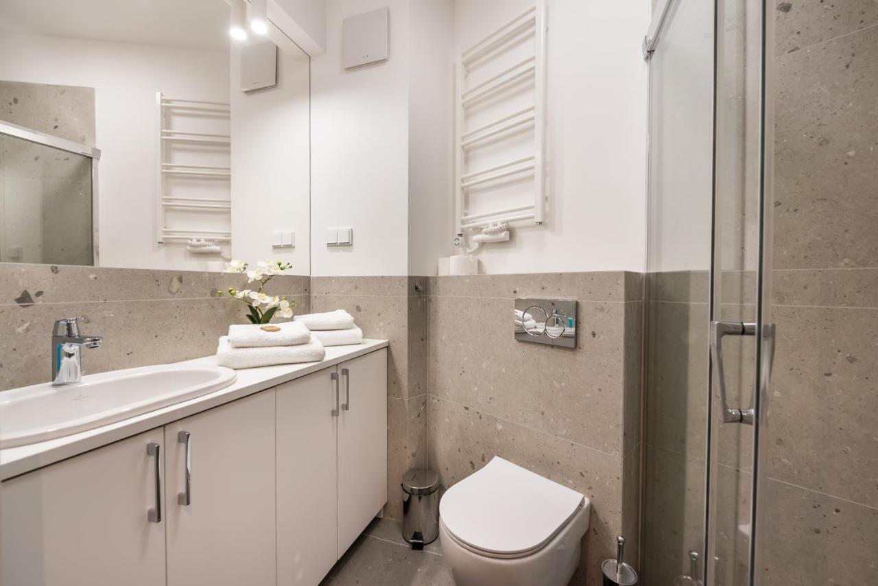 Aleja Solidarnosci Modern Apartamento *