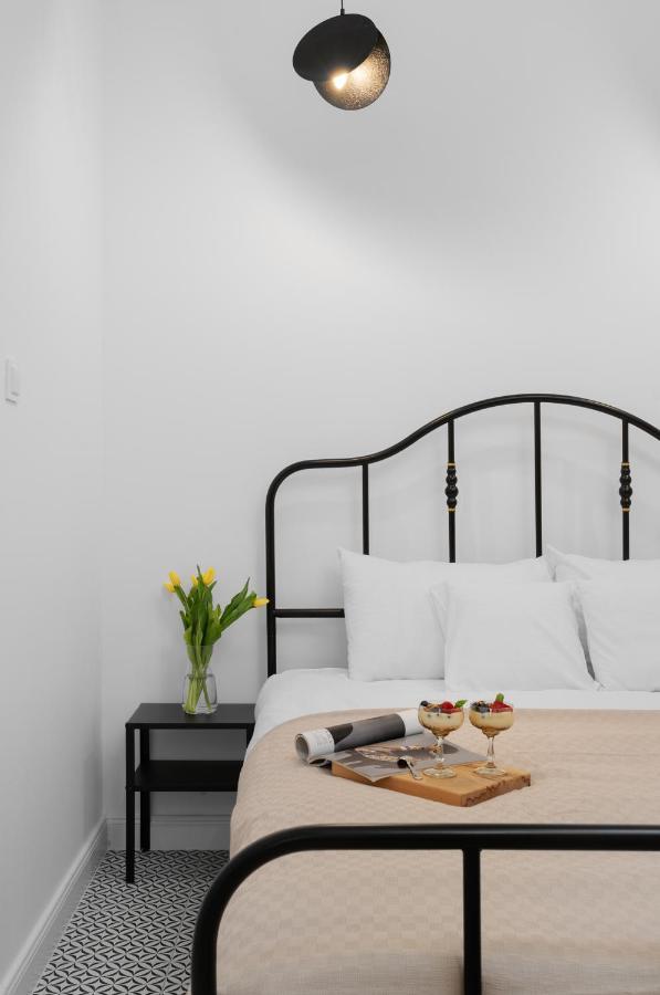 Oomph 2 Bedroom *