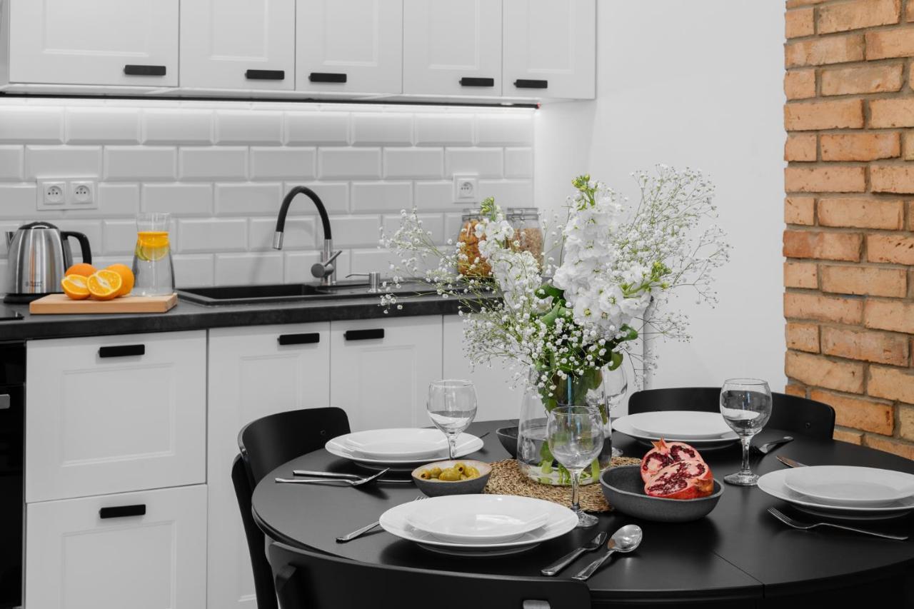Oomph 2 Bedroom Apartment