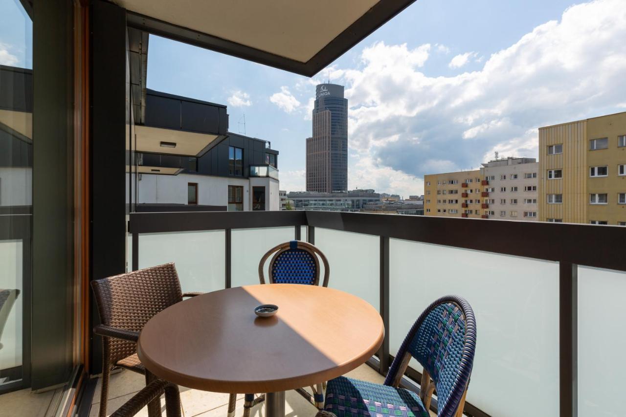 Apartment Ogrodowa Modern By Renters Warsaw